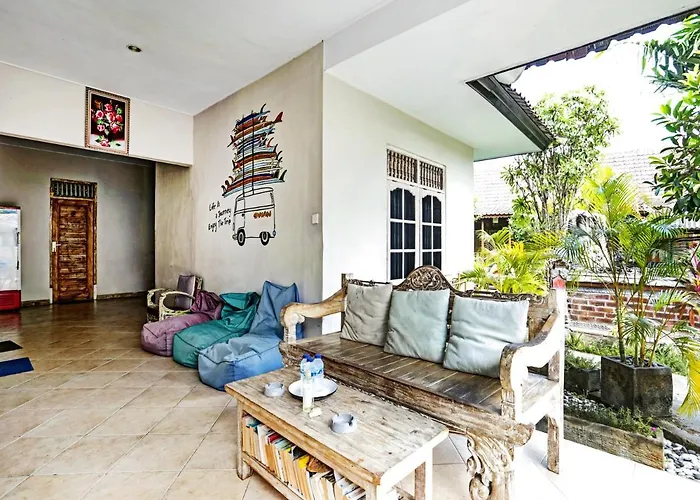 Oyo 90540 Swan Hotel